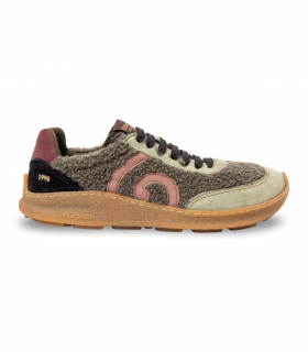 Deportiva El Naturalista N5435A Oroel Forest con mezcla de materiales y borreguillo