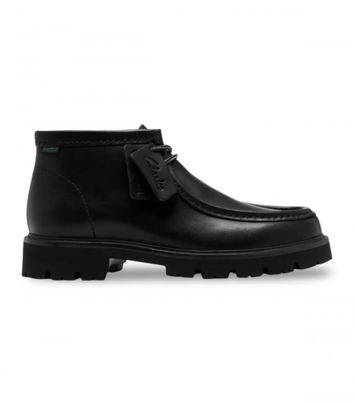 Botín Clarks Cleyhill Top en piel negra con suela dentada