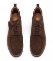 Bota Clarks Cleyhill Hi en serraje marrón con suela robusta dentada