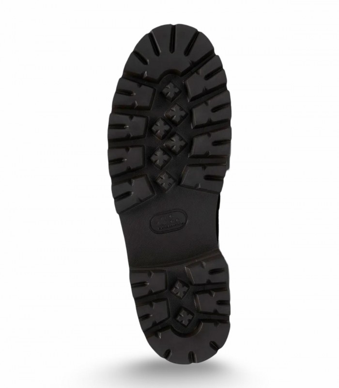 Bota Clarks Cleyhill Hi en serraje marrón con suela robusta dentada