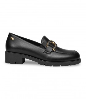 Mocasín Donna Serena 9E6256DM en napa stretch negra con adorno en el empeine