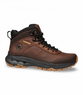 Bota outdoor Pegada 150409 en piel café con suela técnica amortiguada