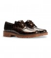 Blucher Pitillos 10771 marrón con grabado coco, cordones y suela dentada